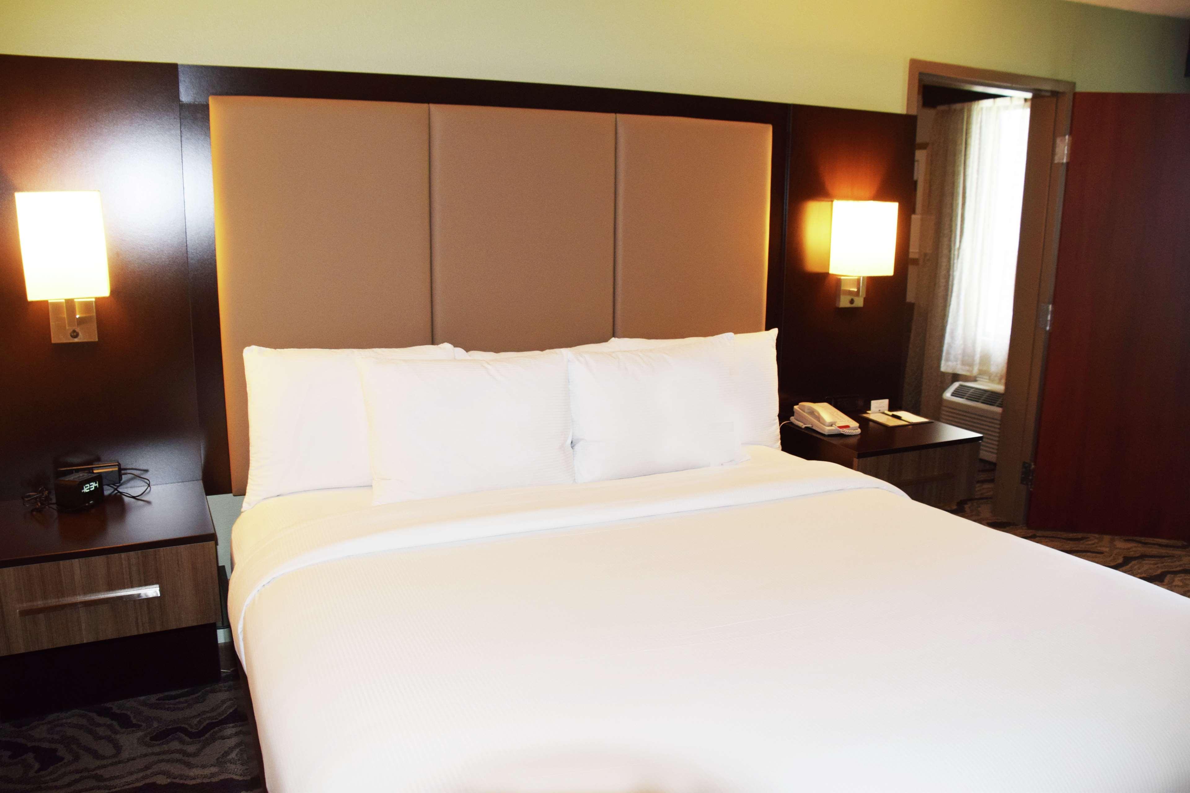 Doubletree By Hilton Montgomery Downtown Luaran gambar