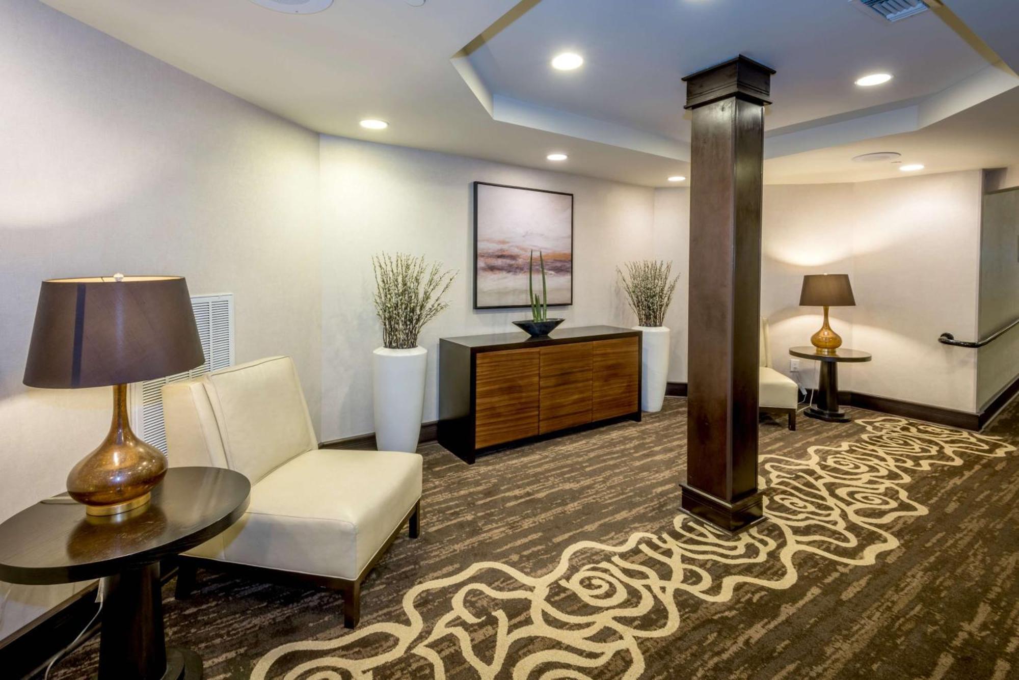 Doubletree By Hilton Montgomery Downtown Luaran gambar